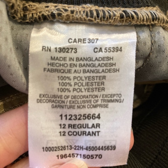 Boys medium (10/12) Multi-Color Shorts Set and Wrangler pants (12) - Picture 5 of 16